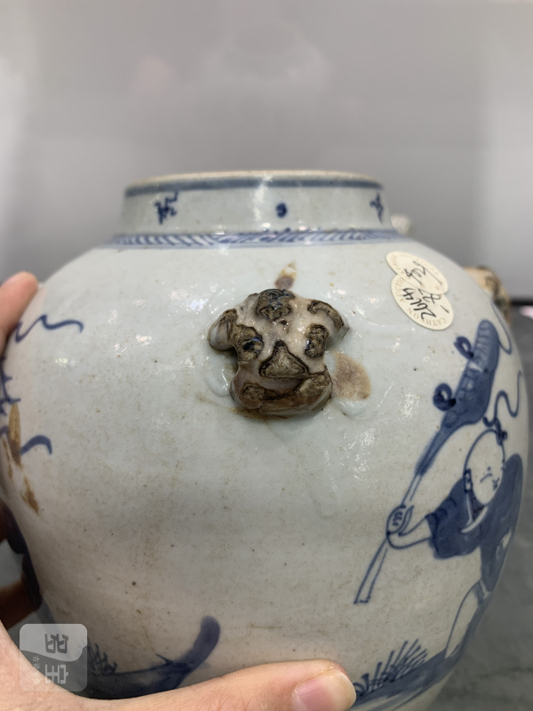 清康熙青花婴戏纹四兽耳系壶 - 图10